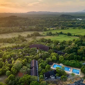 ***** Hotel Occidental Paradise Dambulla Sri Lanka