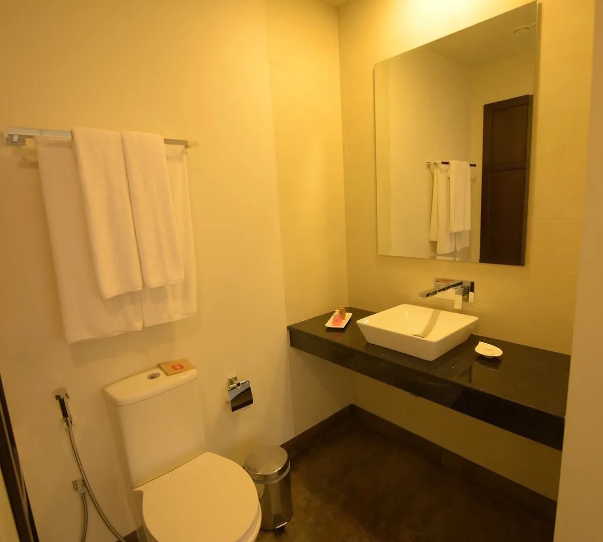 Hotel Nippon Colombo